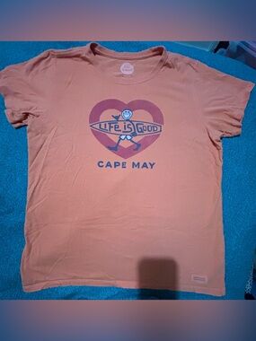 Life Is Good Peach Short-Sleeve Cape May Heart Logo Tee Size Large